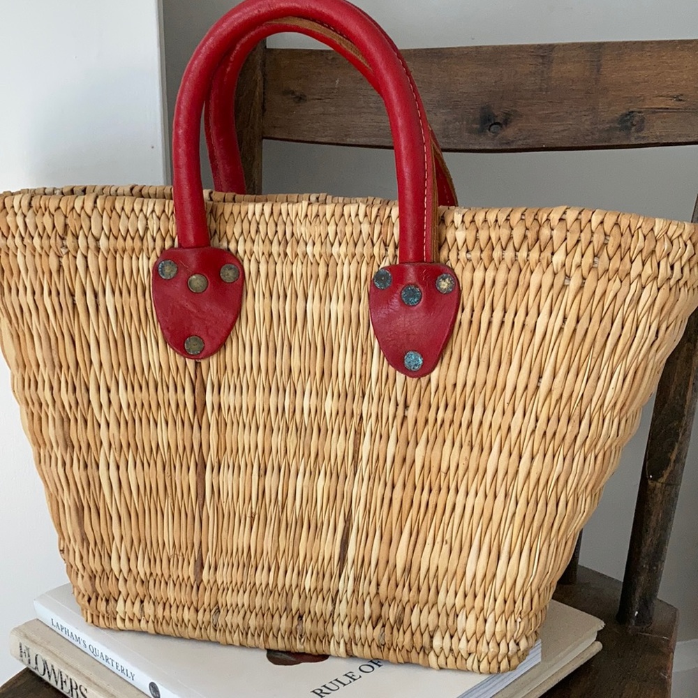 VINTAGE Straw 17” x 10” Tote Bag Hand Crafted From Portugal 1980s